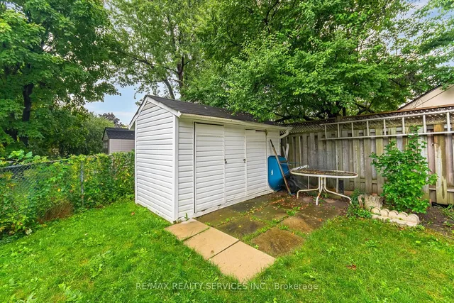 Additional image 39 of 16 Montrose Pl