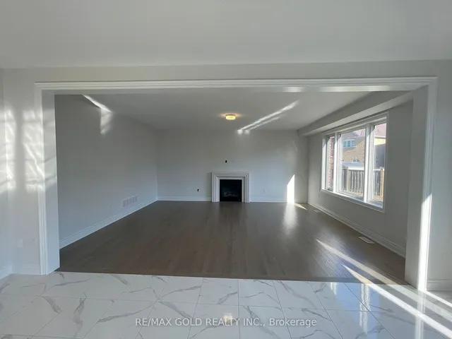 Additional image 19 of 31 Dolomite Dr