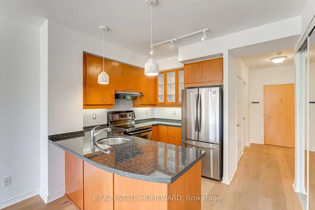 Additional image 6 of 168 King St Unit 708