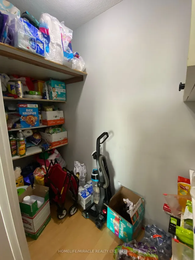 Additional image 23 of 18 Knightsbridge Rd Unit 903