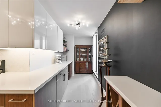 Additional image 18 of 2285 Lake Shore Blvd Unit 414