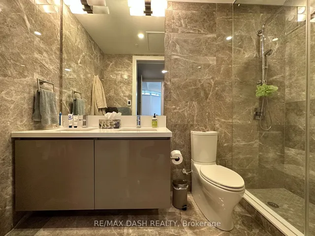 Additional image 14 of 151 Avenue Rd Unit 1002