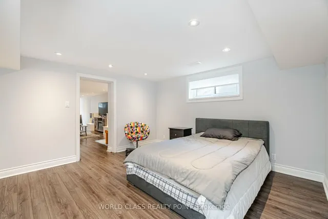 Additional image 4 of 41 Howarth Ave