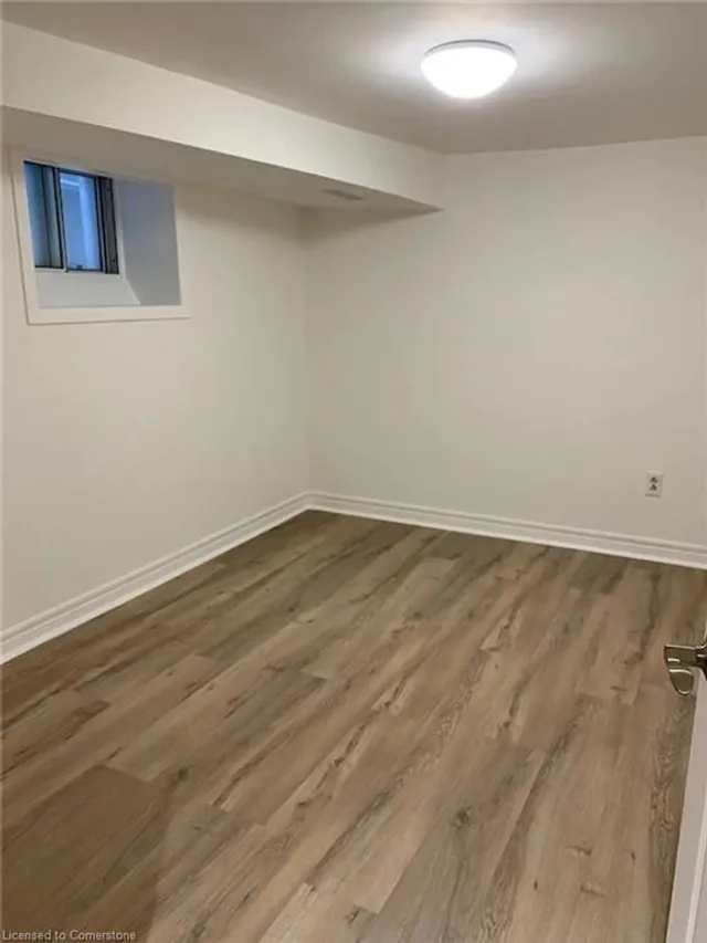 Additional image 22 of 135 Hope St