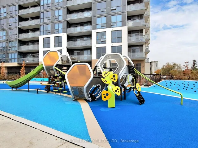 Additional image 36 of 10 Meadowglen Pl Unit LPh 01