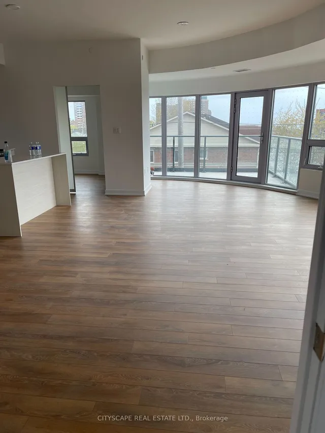 Additional image 22 of 2433 Dufferin St Unit 507