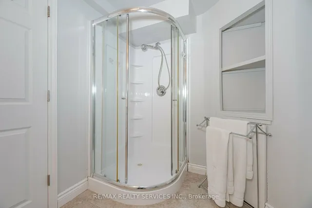 Additional image 33 of 35 Forestgrove Circ