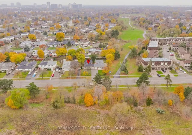 Additional image 40 of 34 Dearbourne Blvd