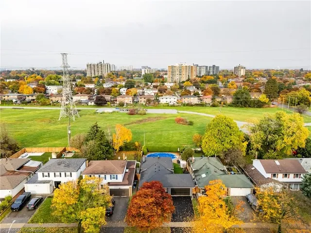 Additional image 28 of 93 Willowridge Rd