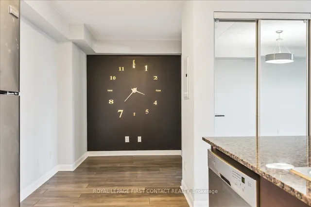 Additional image 8 of 525 Wilson Ave Unit 405