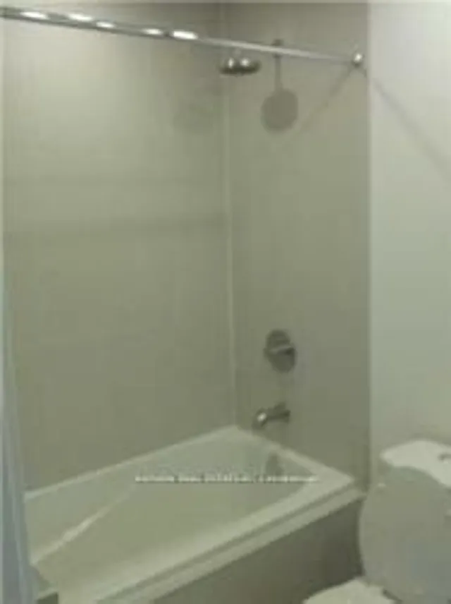 Additional image 13 of 170 Sumach St Unit 2110