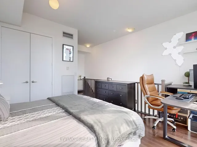 Additional image 12 of 39 Queens Quay Unit 940