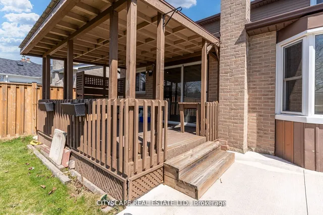 Additional image 30 of 46 Nuttall St
