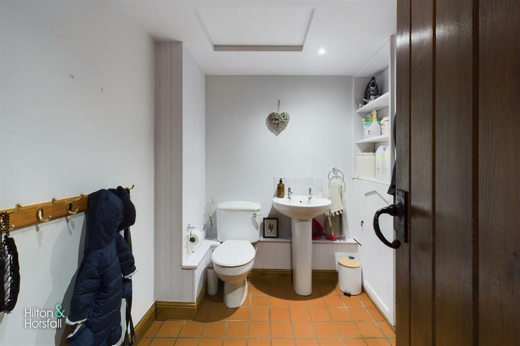 Additional image 9 of Barnmeadow House, Southfield, Burnley