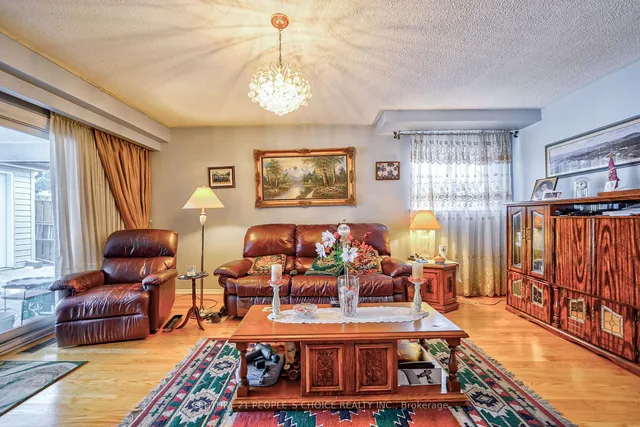 Additional image 12 of 27 Felan Cres