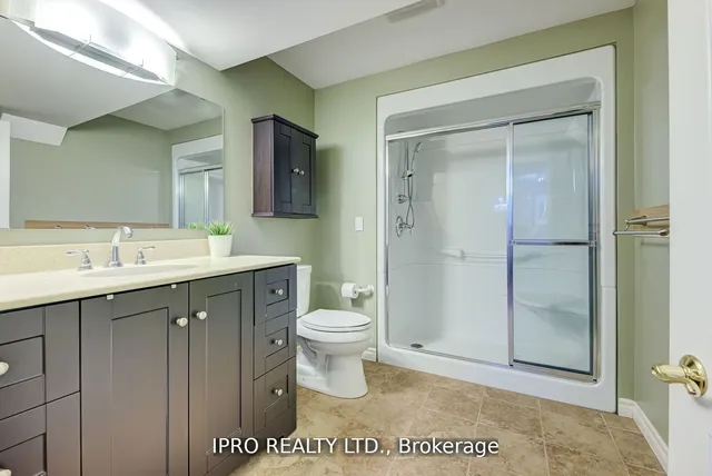 Additional image 34 of 2 Orchard Park Gate