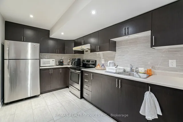 Additional image 37 of 58 Andretti Cres