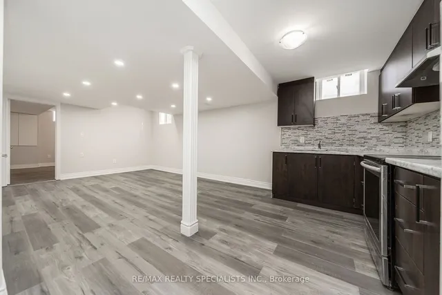 Additional image 34 of 25 Upshall Dr