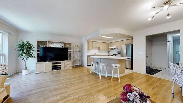 Additional image 7 of 83 Mondeo Dr Unit 150