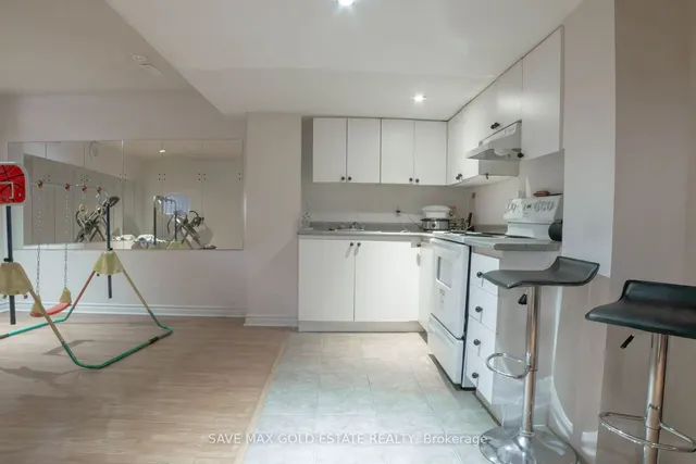 Additional image 23 of 75 Saintsbury Cres