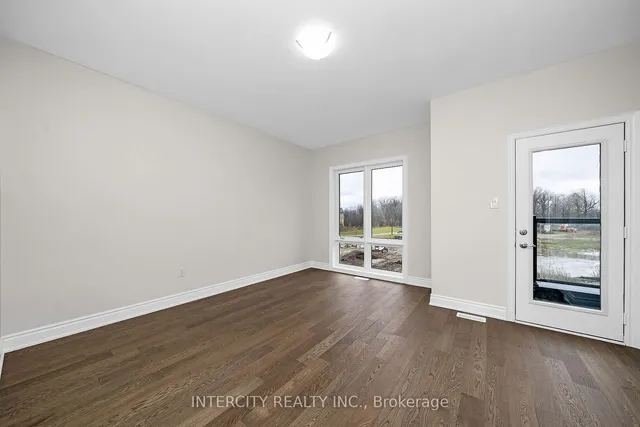 Additional image 27 of 43 Goodview Dr