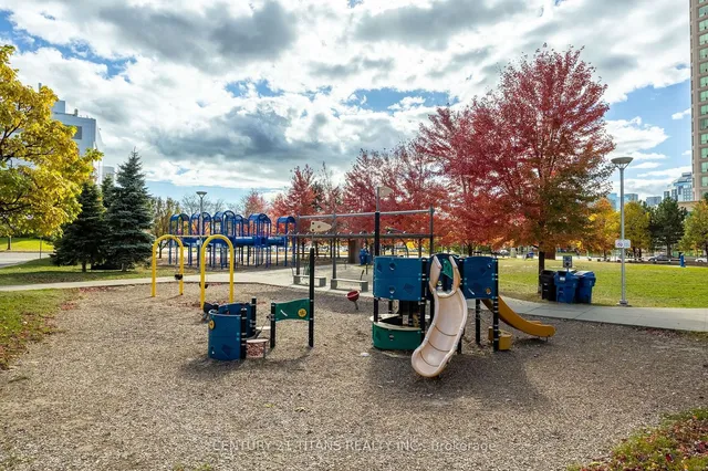 Additional image 36 of 1 Lee Centre Dr Unit 1813