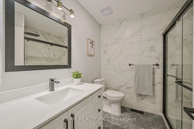 Additional image 20 of 24 Mannel Cres