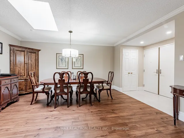 Additional image 4 of 55 Lombard St Unit 613