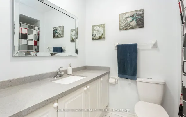 Additional image 32 of 17 Manett Cres