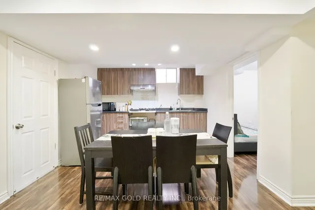 Additional image 33 of 95 Mount Fuji Cres