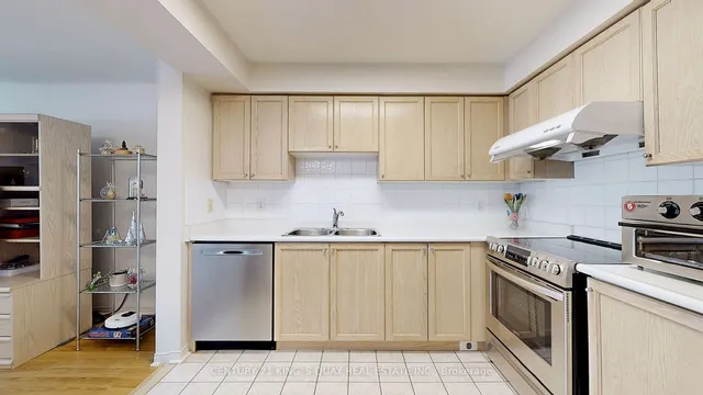 Additional image 9 of 83 Mondeo Dr Unit 150