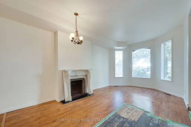 Additional image 17 of 103 Gloucester St
