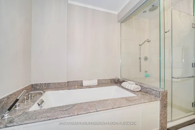 Additional image 24 of 183 Wellington St Unit 3903