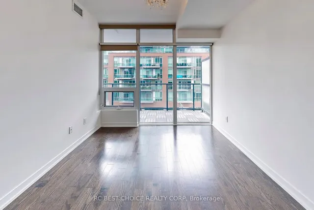 Additional image 16 of 105 George St Unit 411