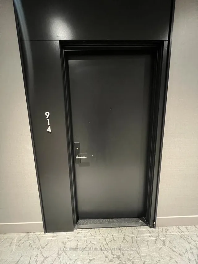 270 Dufferin St Unit 914