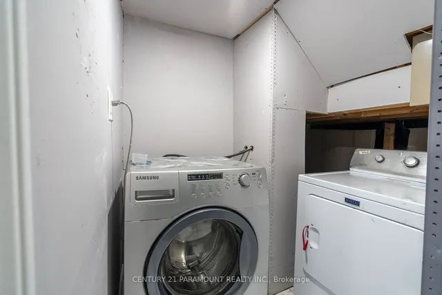 Additional image 23 of 69 Narrow Valley Cres