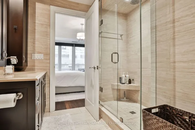 Additional image 25 of 68 Yorkville Ave Unit 308