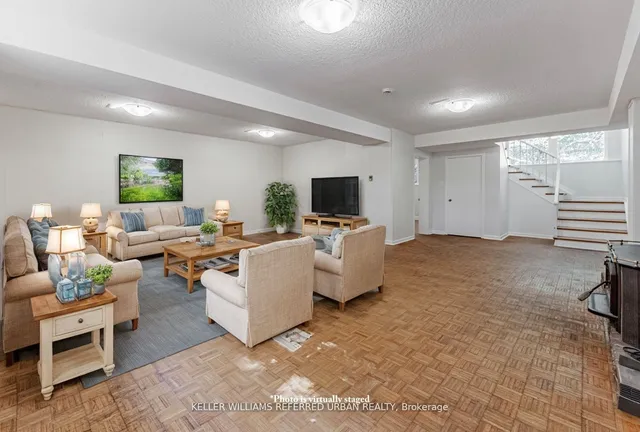 Additional image 24 of 15 York Valley Cres