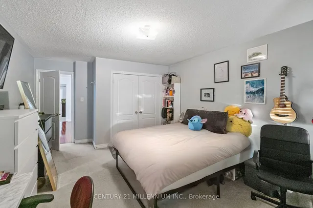 Additional image 24 of 28 Powell Dr