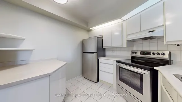 Additional image 16 of 10 Guildwood Pkwy Unit 917