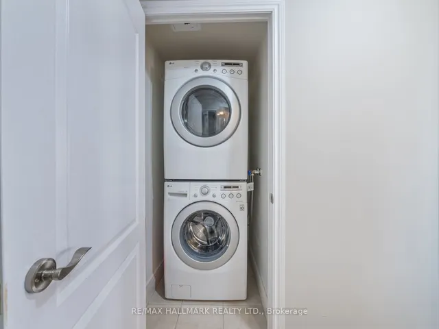 Additional image 28 of 1103 Leslie St Unit 1107