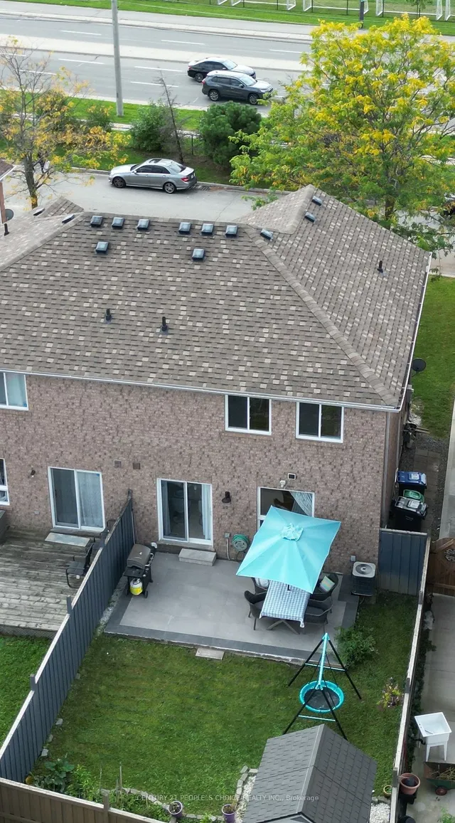 Additional image 38 of 29 Dunure Cres