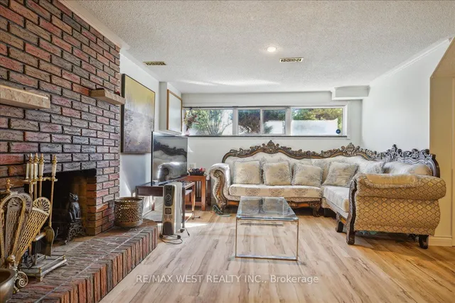 Additional image 14 of 127 Weir Cres