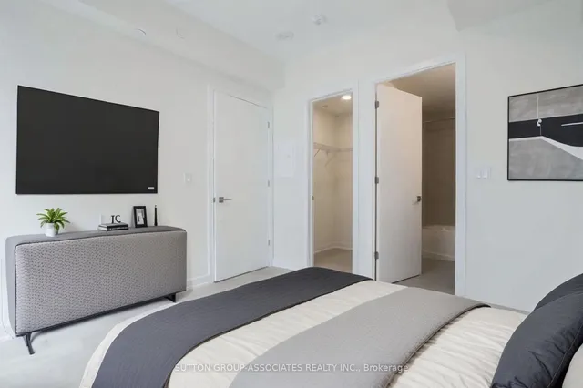 Additional image 13 of 840 St Clair Ave Unit 416