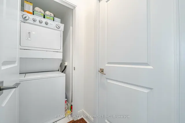 Additional image 24 of 38 The Esplanade Unit 1404