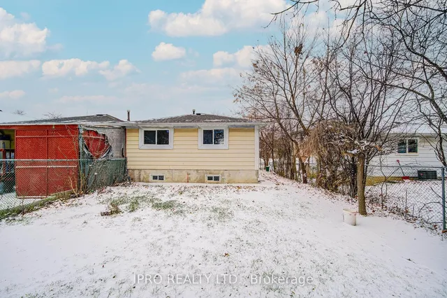 Additional image 38 of 95 Greenbriar Rd