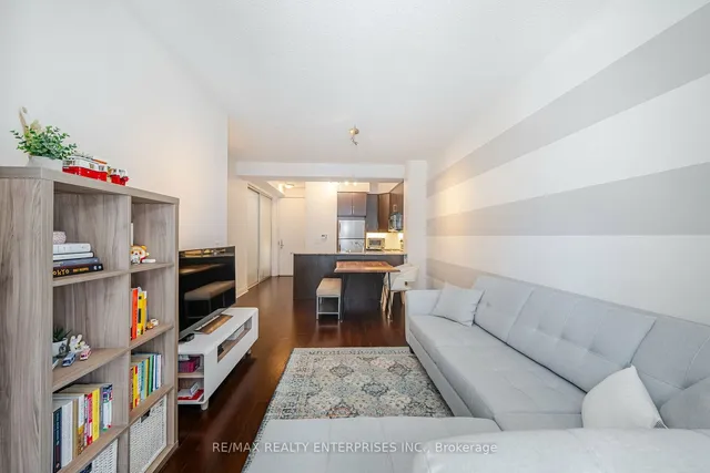 Additional image 18 of 38 The Esplanade Unit 1404