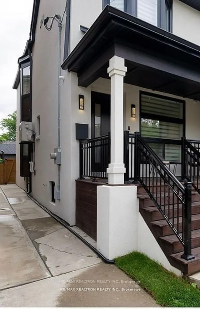 Additional image 3 of 225 Christie St