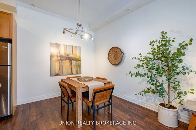 Additional image 9 of 443C Queen St