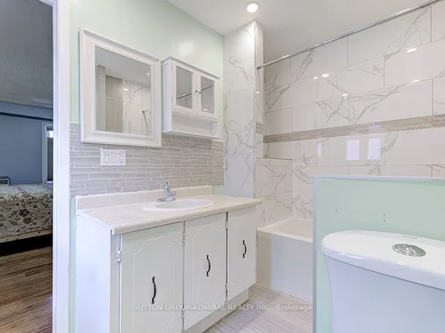 Additional image 28 of 92 Simmons Blvd